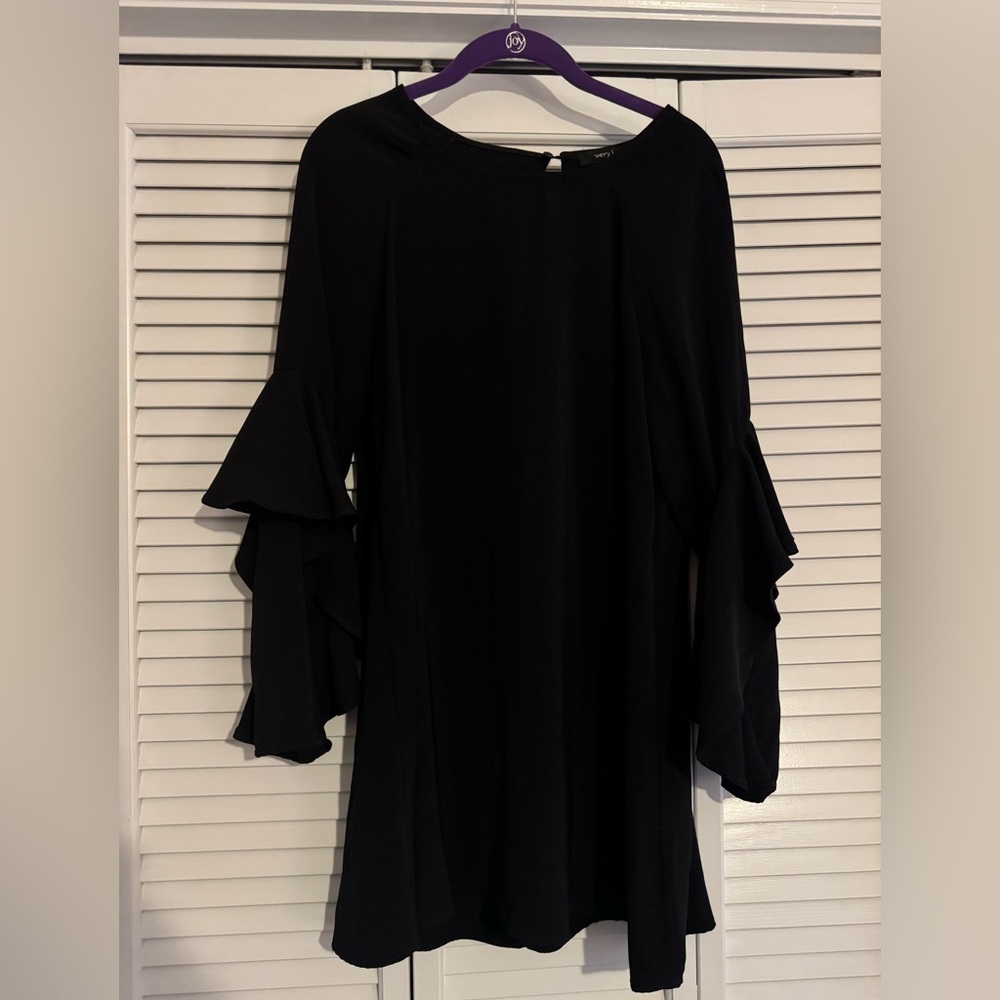 Very J Black Ruffle Sleeve Dress - Size Small